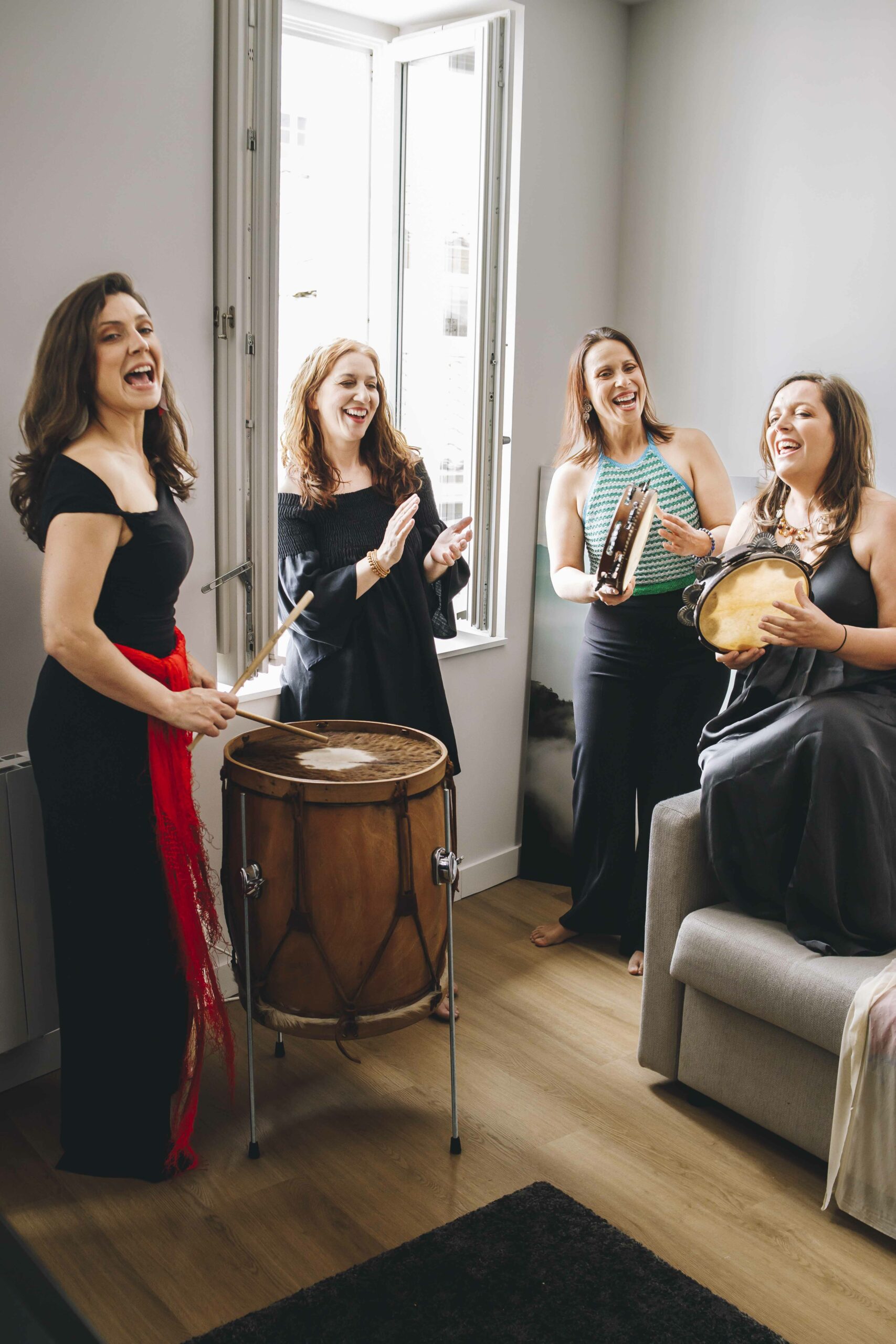 Ariel Ninas & Faltriqueira USA Tour