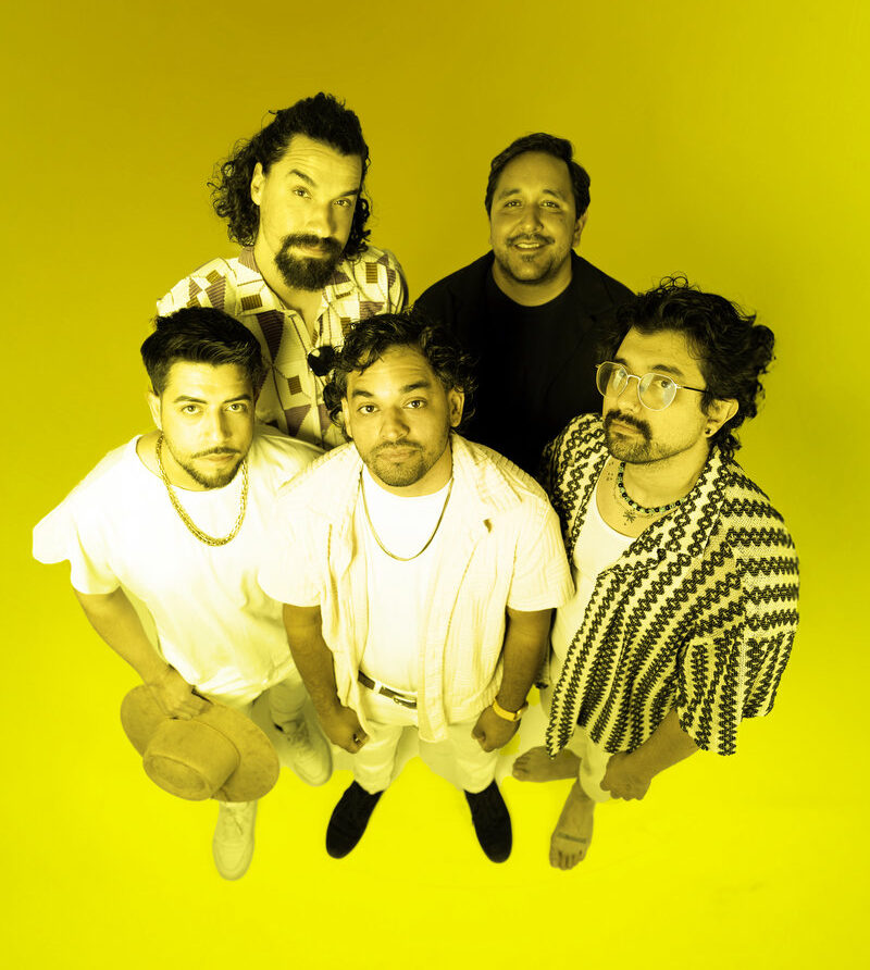 QUITAPENAS and La Club Papaya