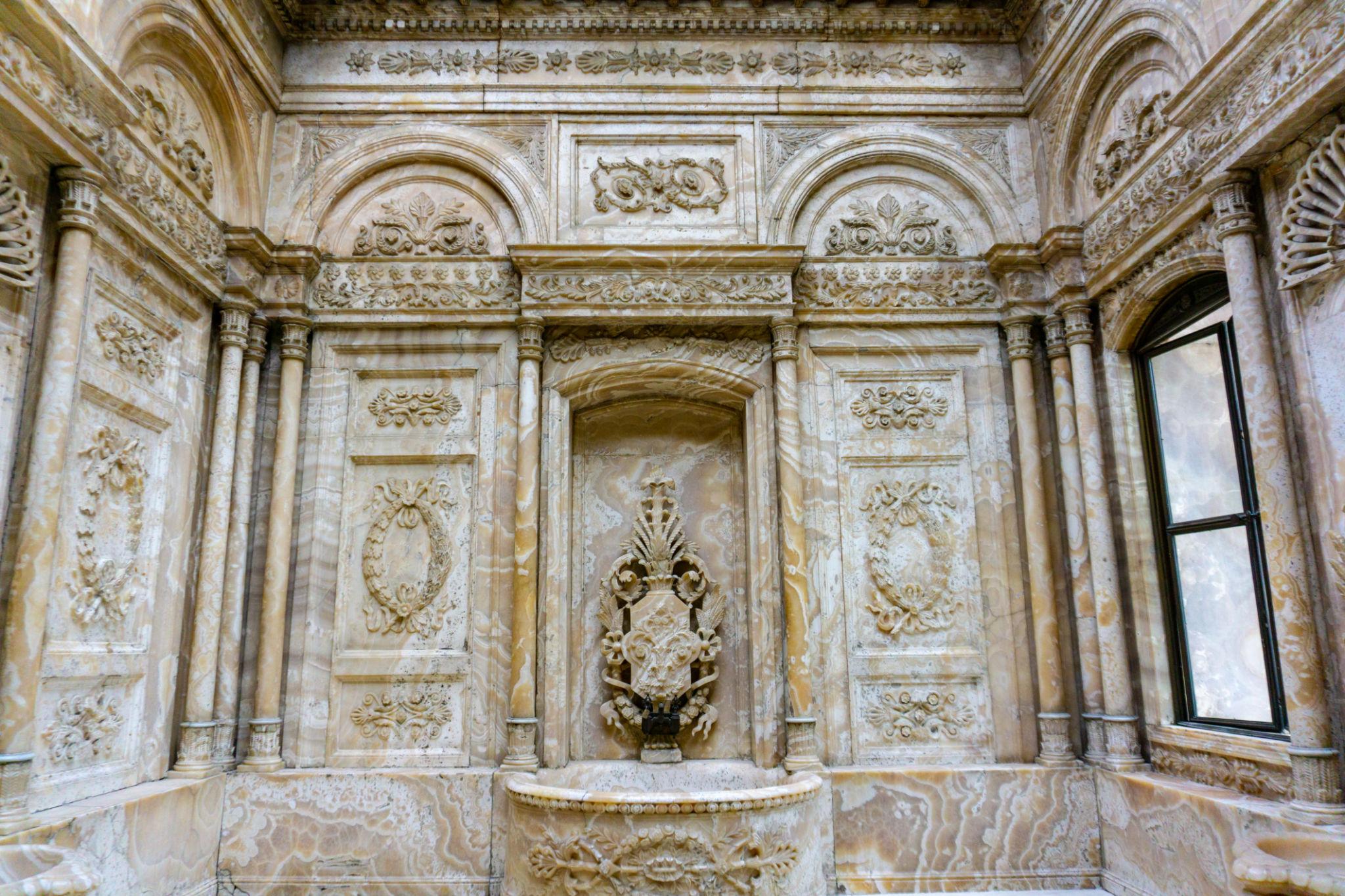 dolmabah e palace 1843 1856 uses marmara marble from marmara