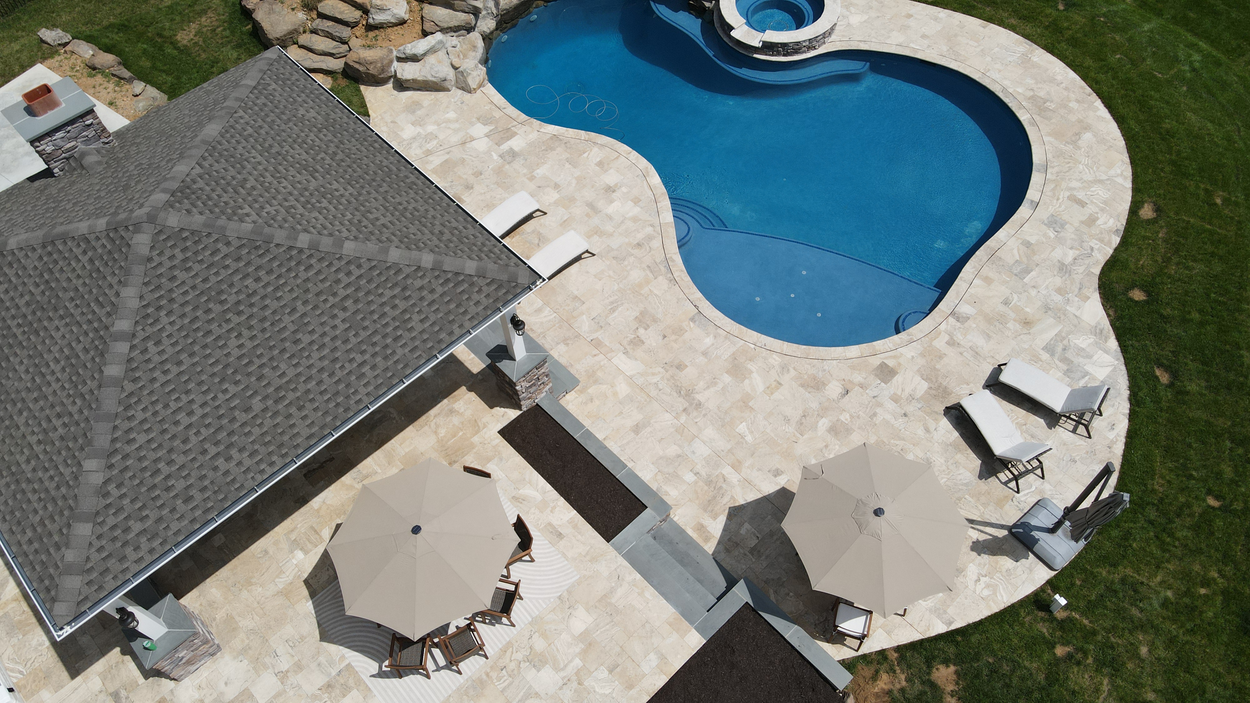 latte tumbled travertine a light blend of warm beige and sof